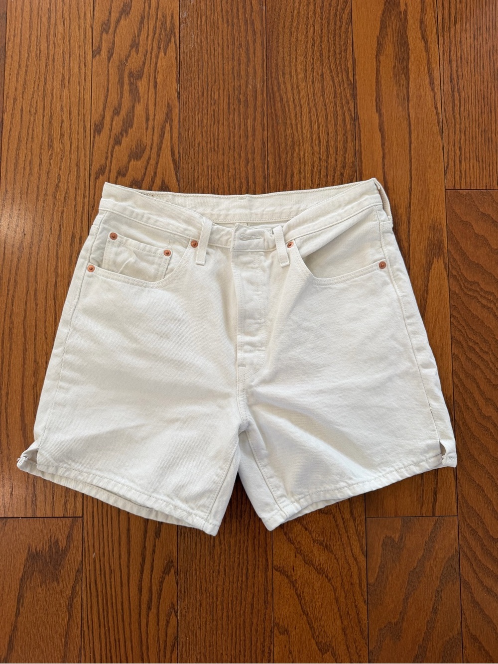 Levi’s 501 Ecru Mid Thigh Shorts